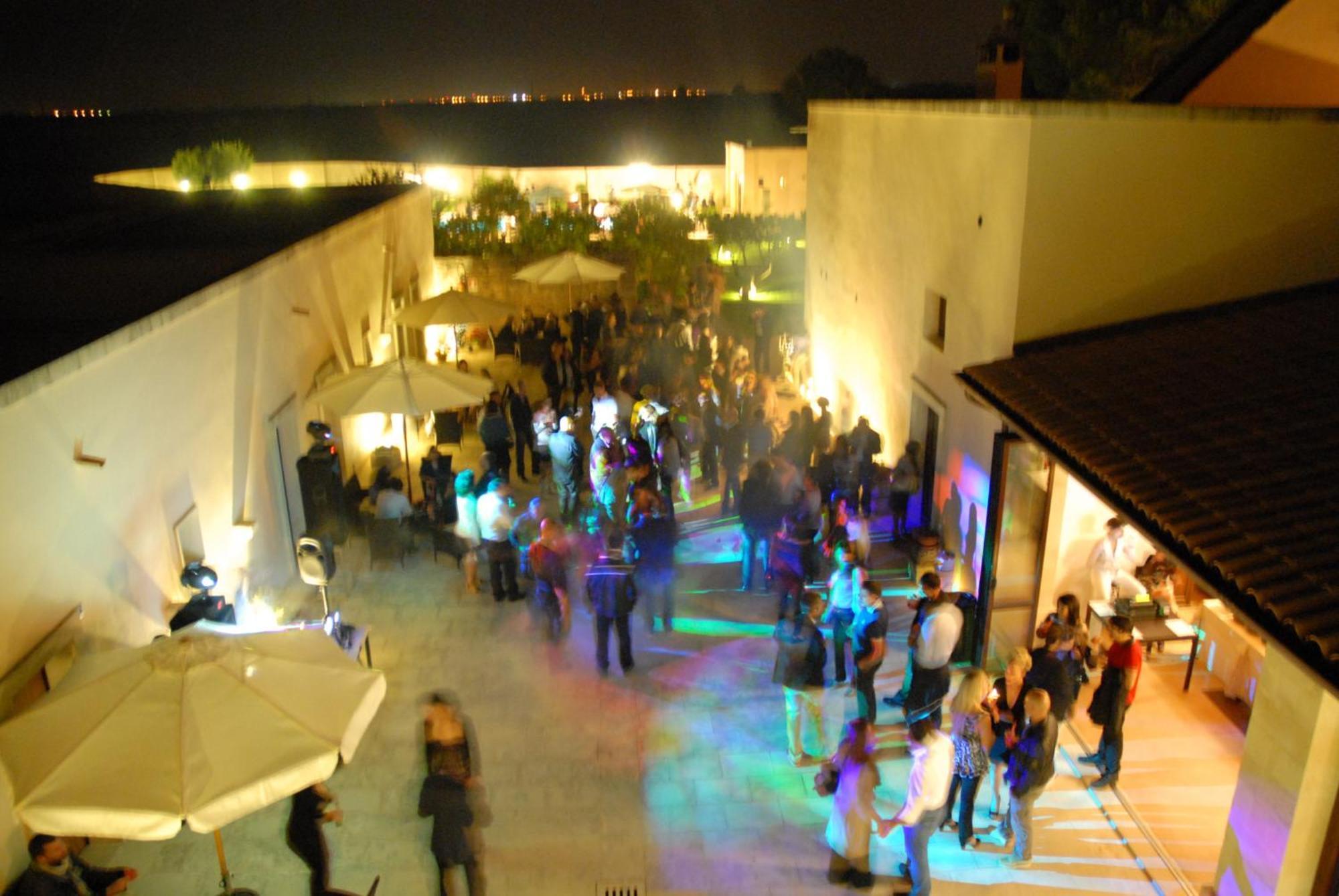 Masseria Li Campi Кавалино ди Лече Екстериор снимка