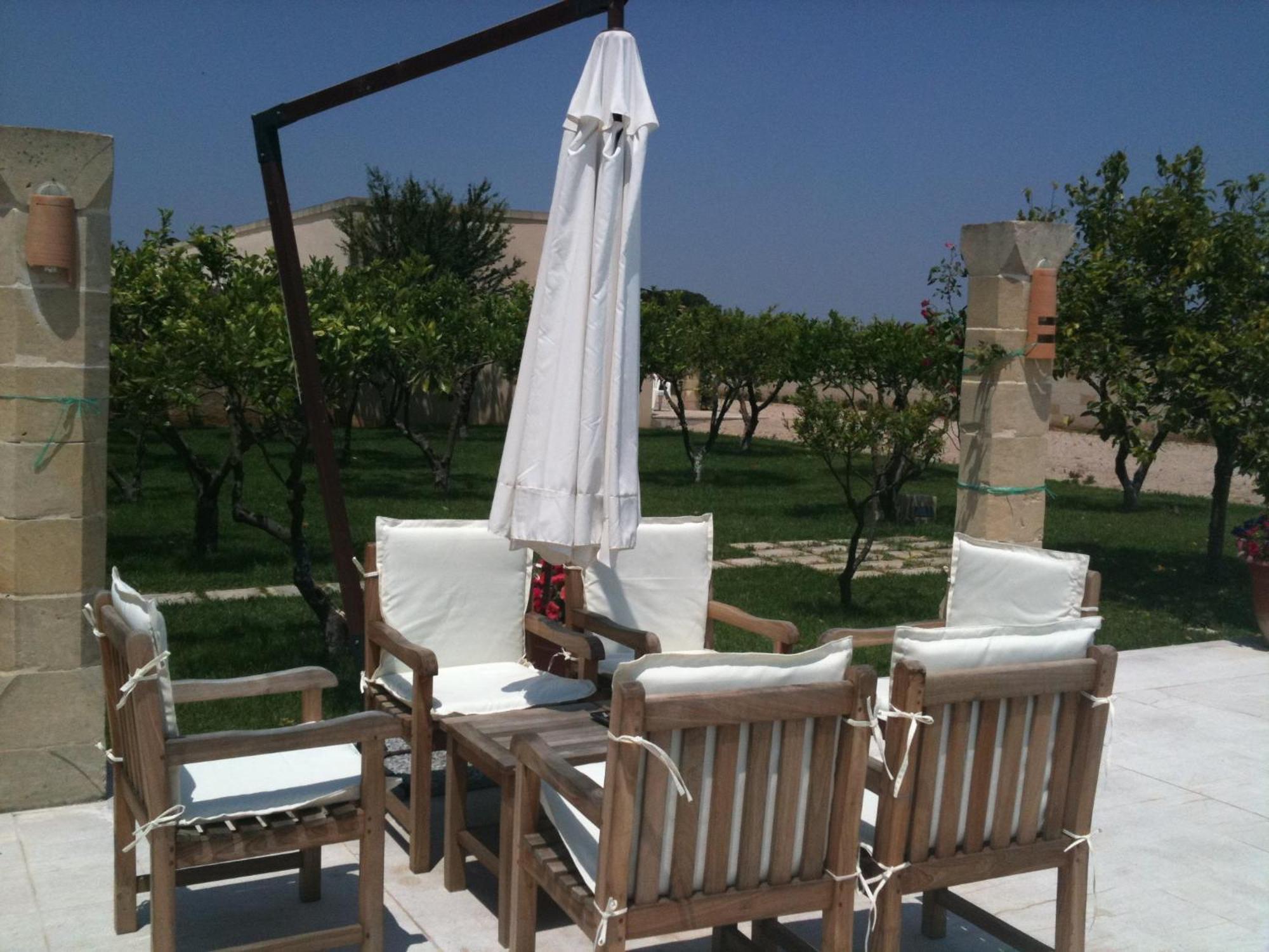 Masseria Li Campi Кавалино ди Лече Екстериор снимка
