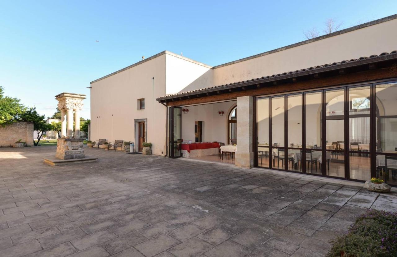Masseria Li Campi Кавалино ди Лече Екстериор снимка